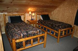 Twin beds in the loft.